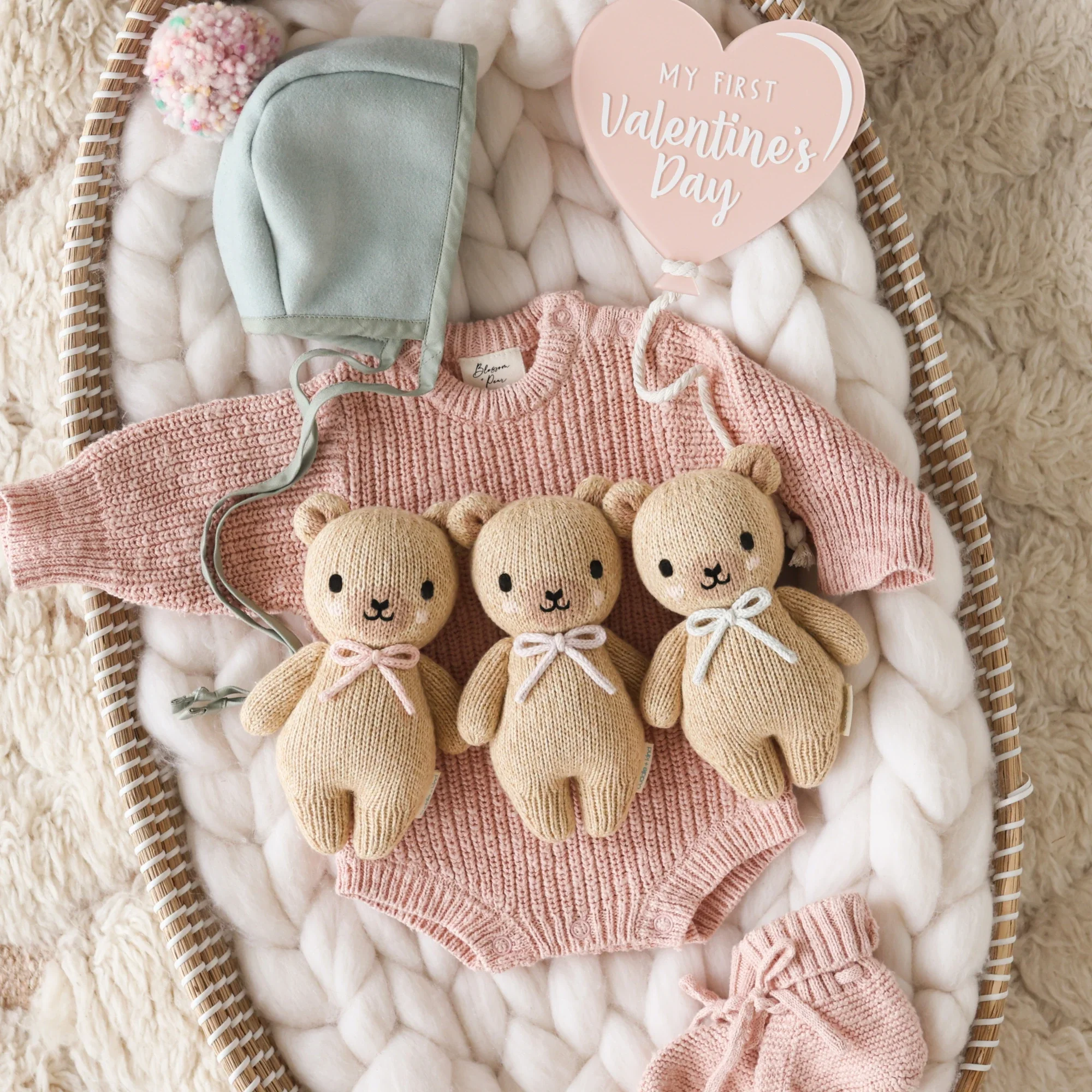 Baby honey bear (blush bow) - Image 6