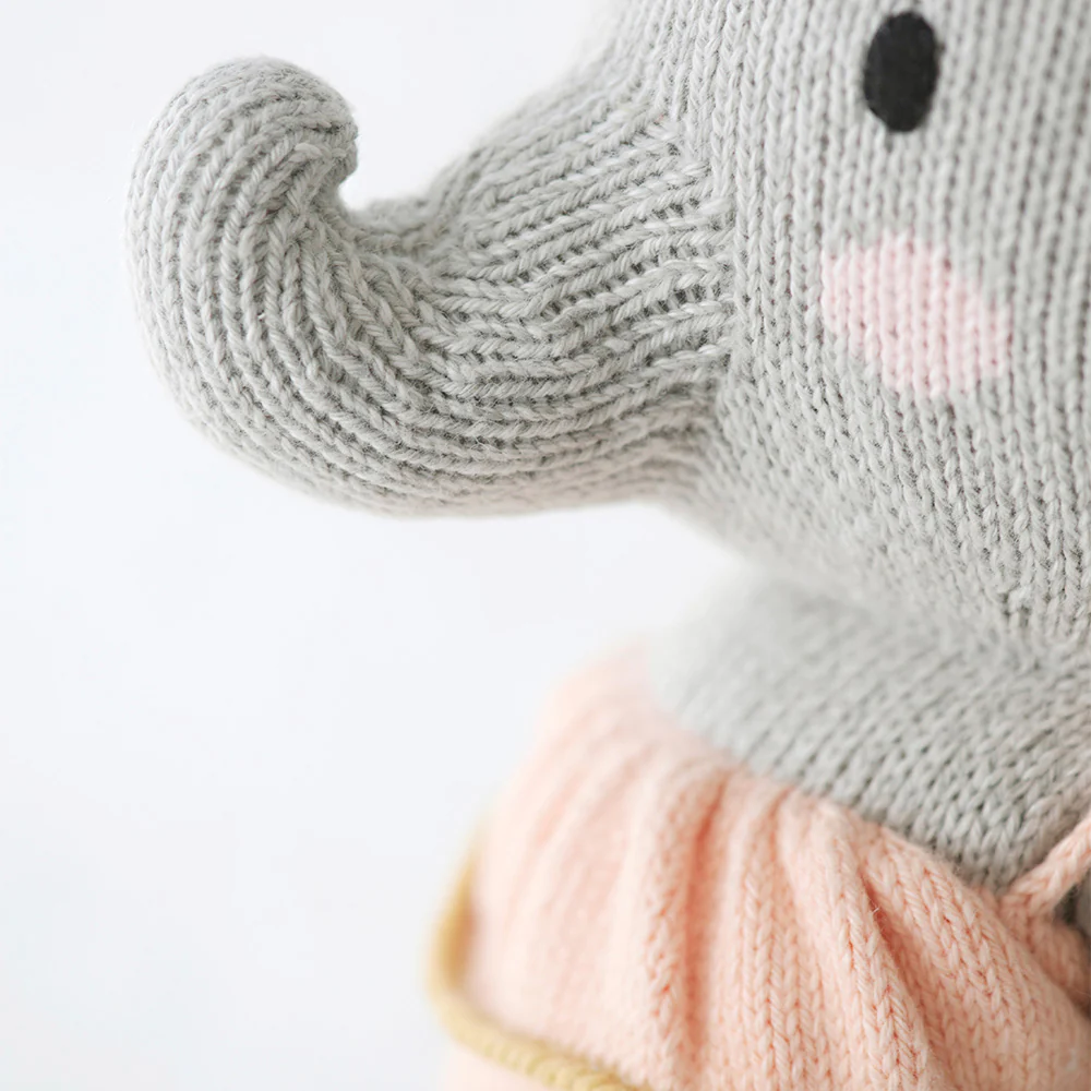 Eloise the elephant - Image 3