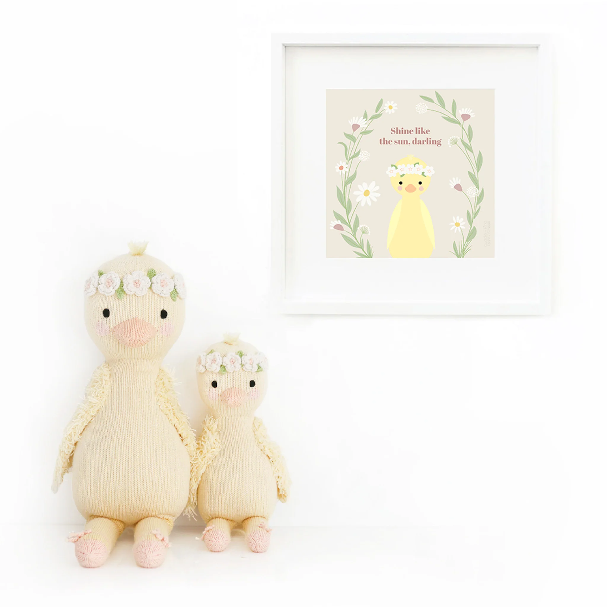 Flora the duckling (mauve) - Image 9