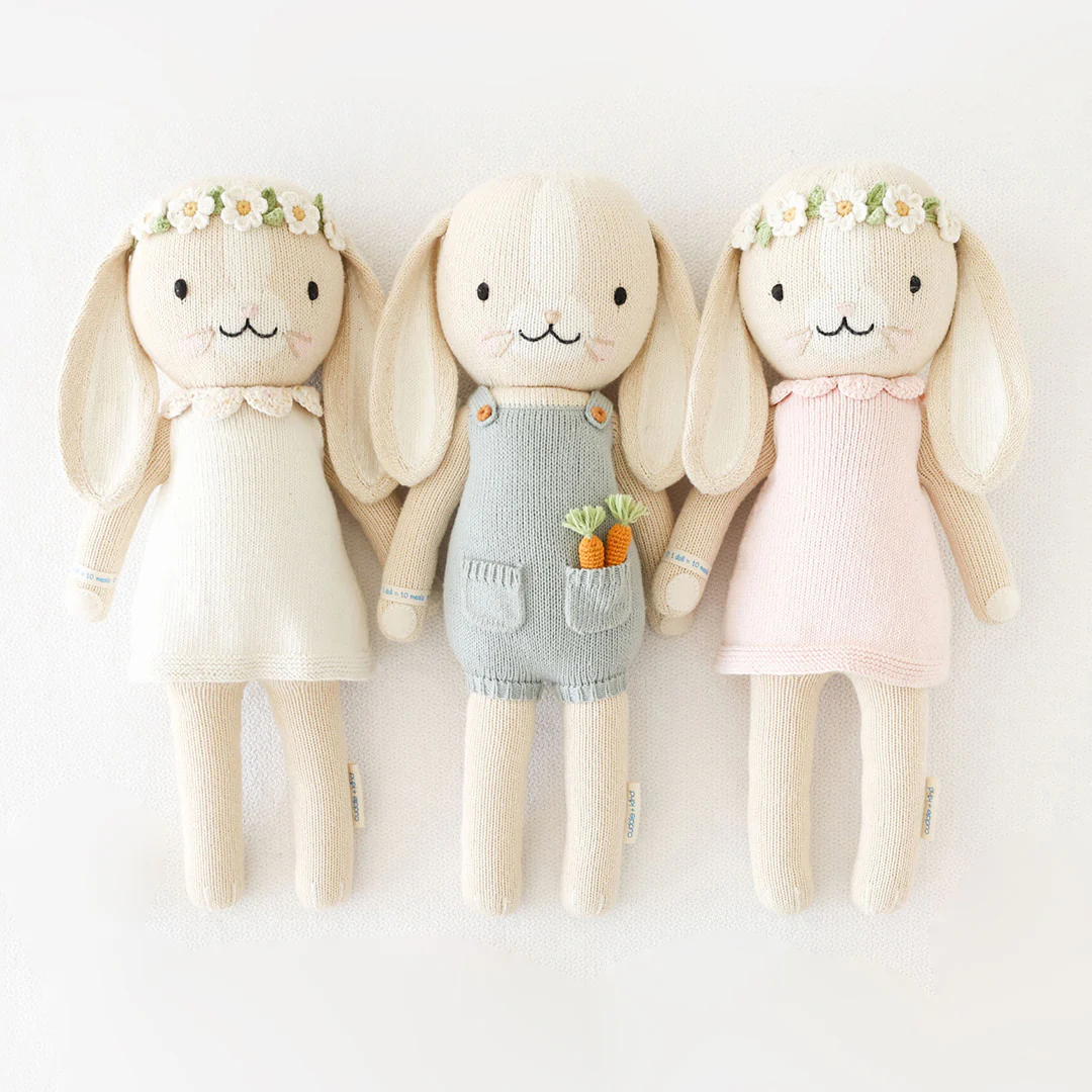 Hannah the bunny (ivory) - Image 6