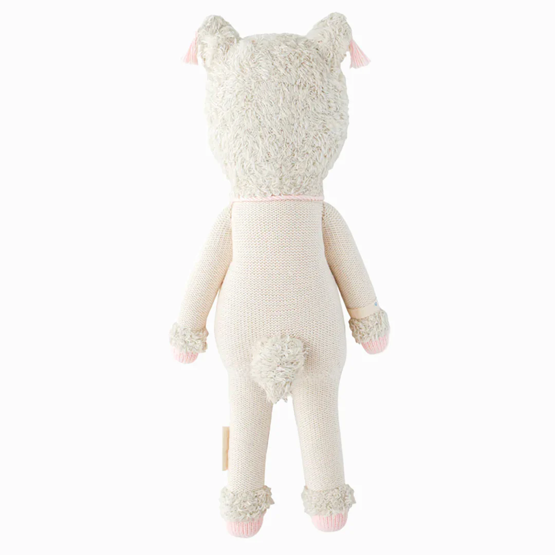 Lola the llama - Image 8