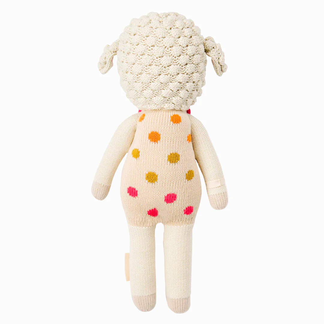 Lucy the lamb - Image 8