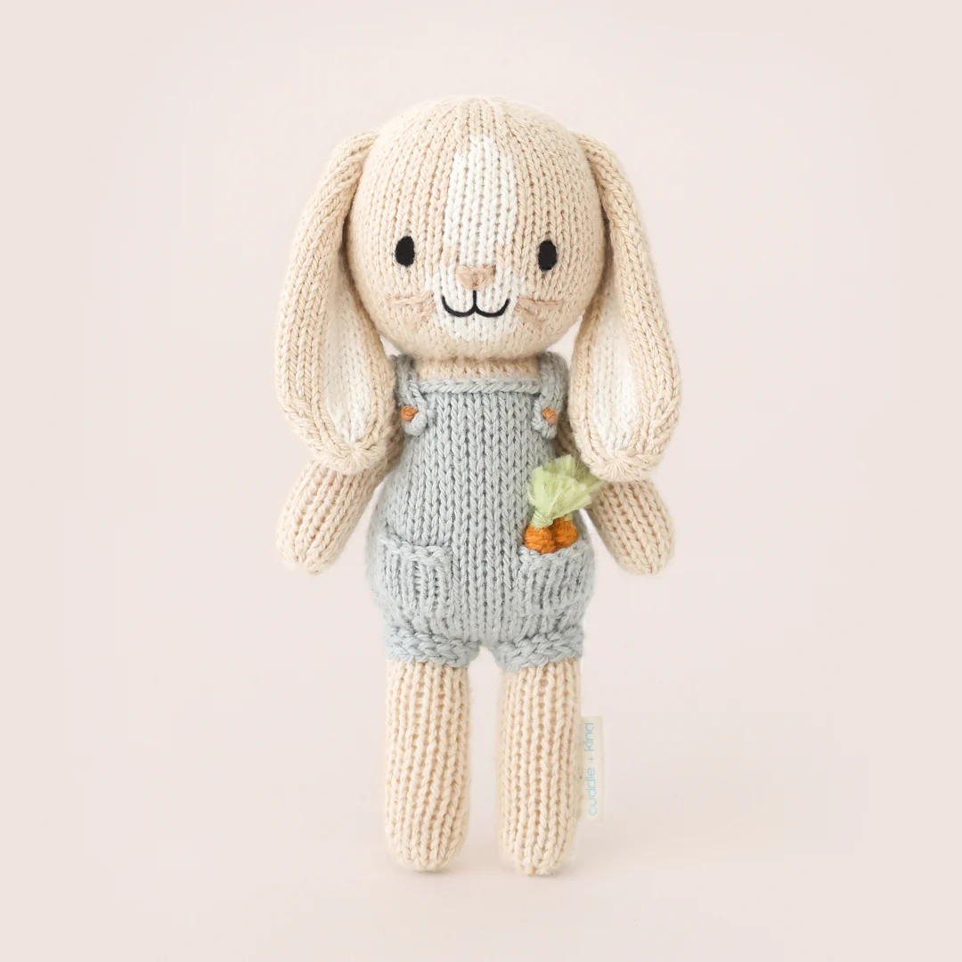 Tiny Henry the bunny - Image 3