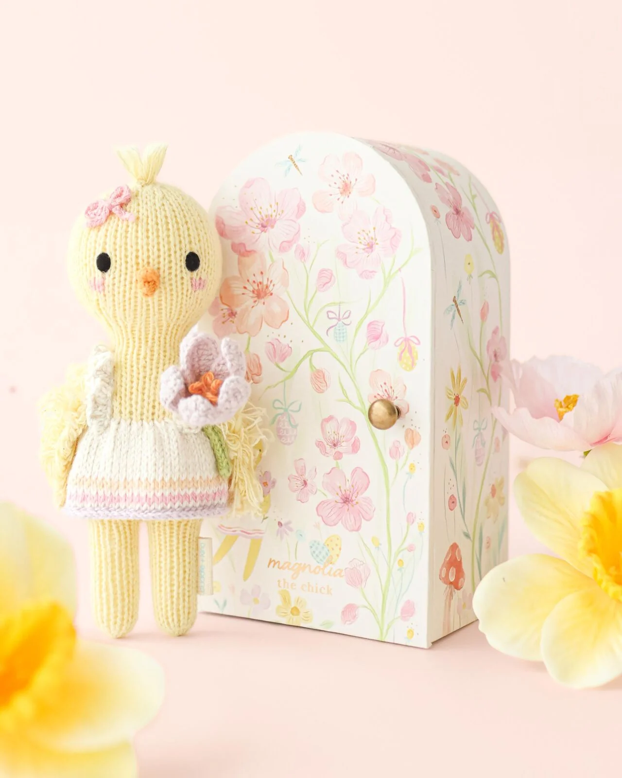 Tiny Magnolia the chick - Image 2