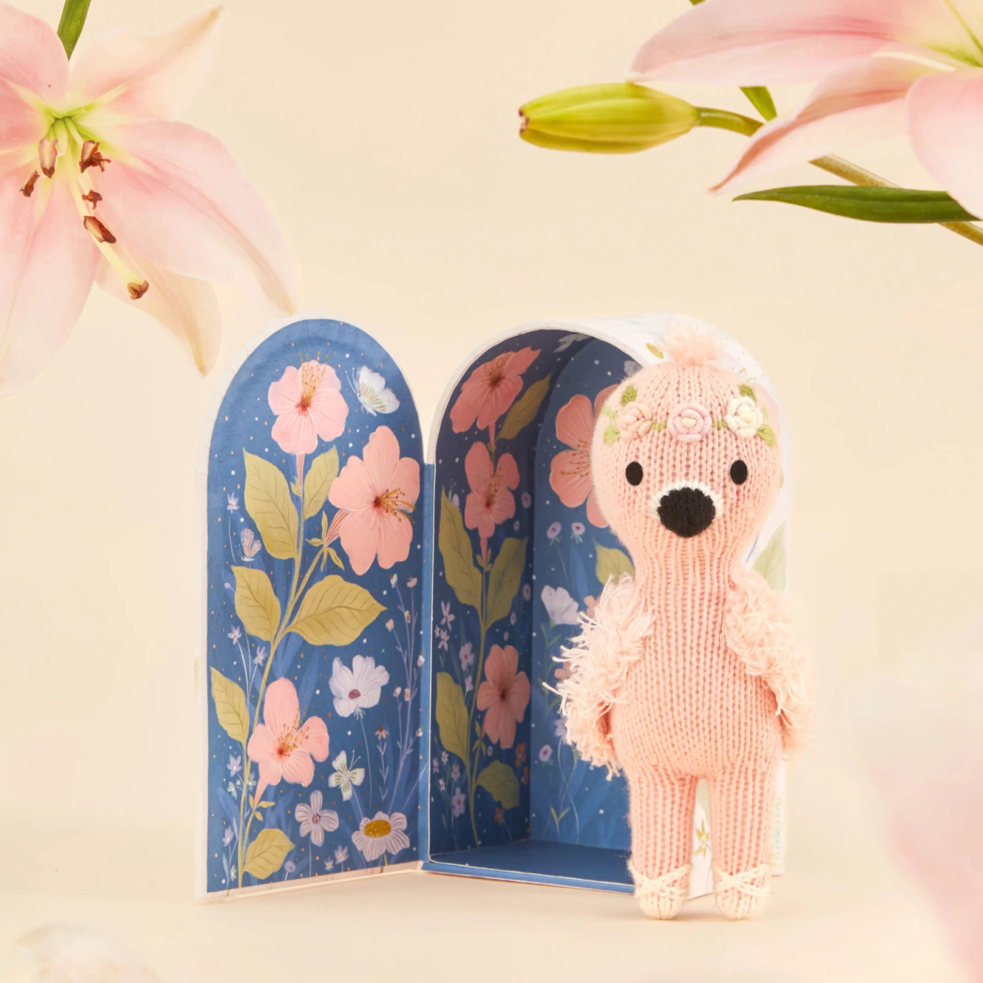 Tiny Penelope the flamingo - Image 6
